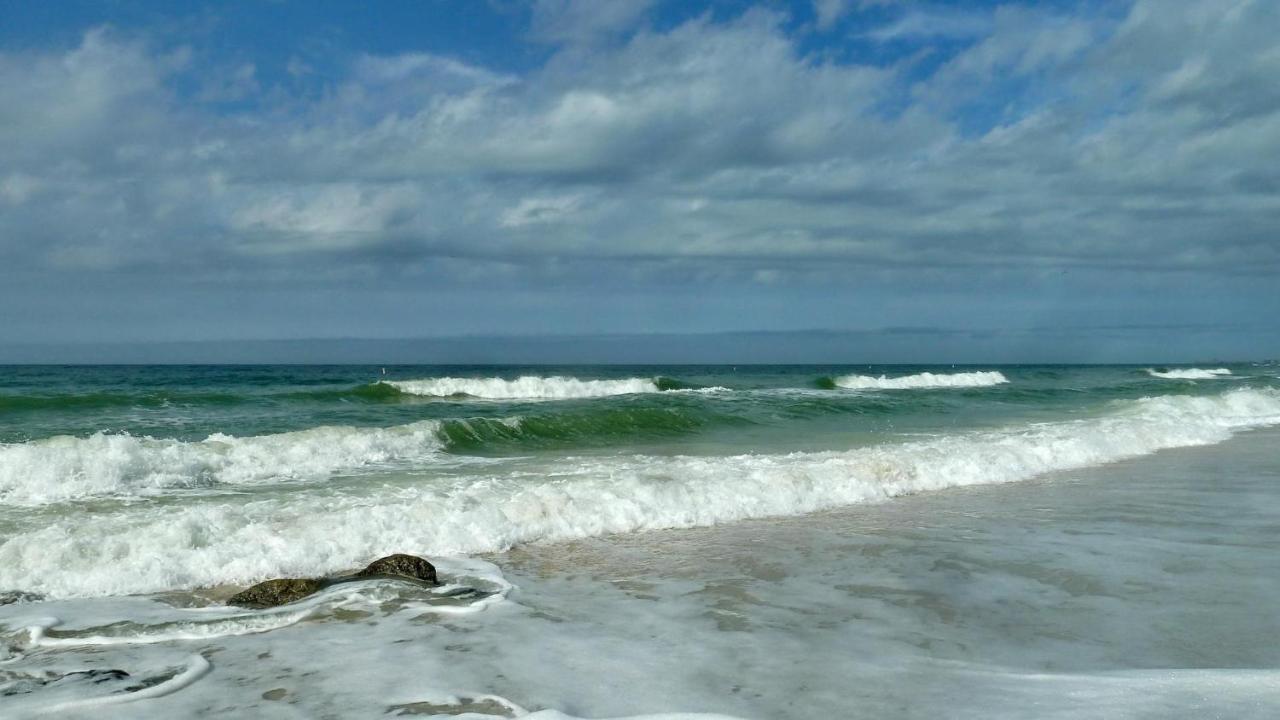 Sea Breeze 401 NEW! Amazing Beach Front/Walk to John's Pass! St. Pete Beach Exterior foto